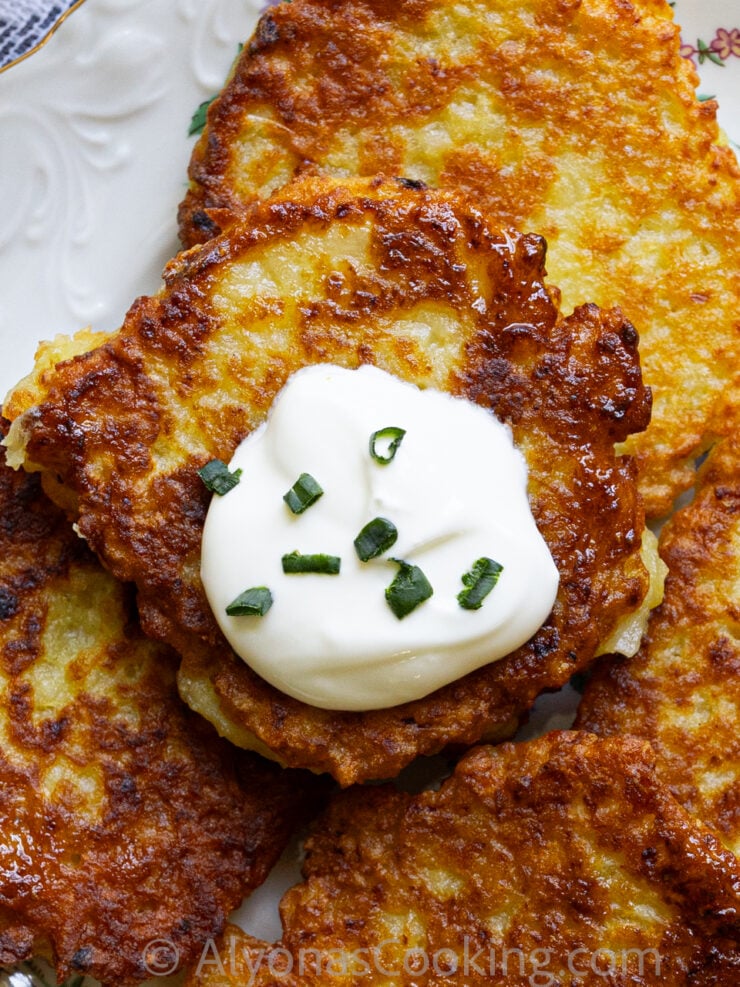 image of a zoomed in, crisp, and golden potato pancake 