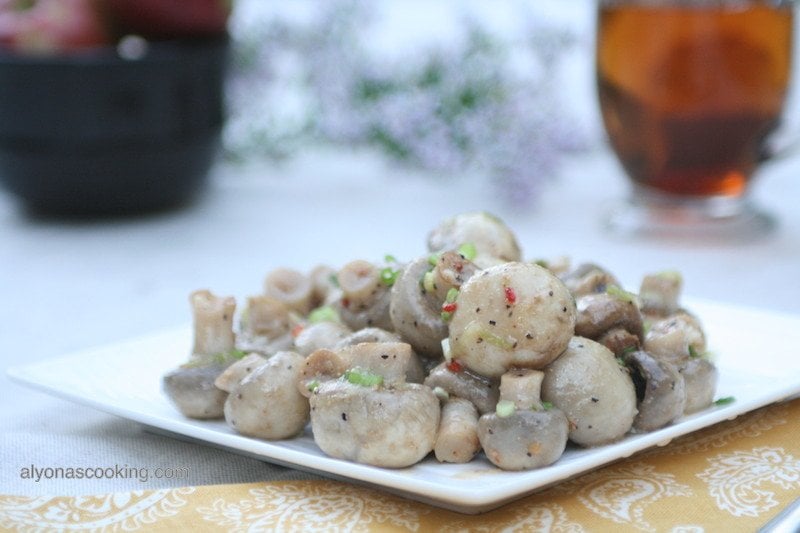 marinated italian dressing mushroom salad