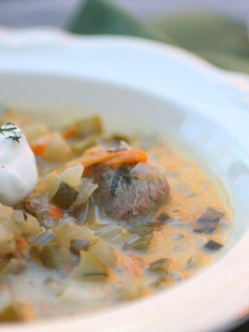 Ukrainian-Pickle-Soup-Rassolnik-росолнек-borscht-russian-pickle-soup