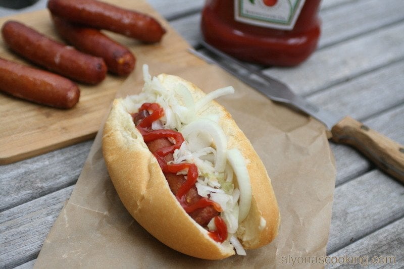 Ukrainian bratwurst sandwich 