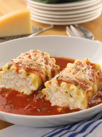 Make-ahead_lasagna_roll-ups_