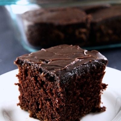 one-bowl-chocolate-cake-recipe-alyonascooking-fudge-icing-
