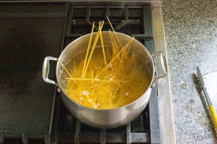 how to boil noodles for chow mein