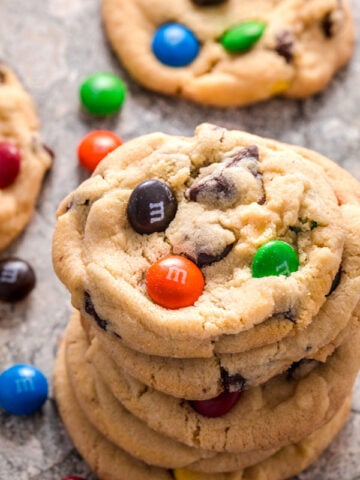 m&m-cookies