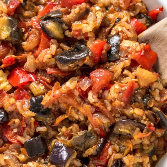 1 1/2 lbs tomatoes ((4 medium sized, diced))