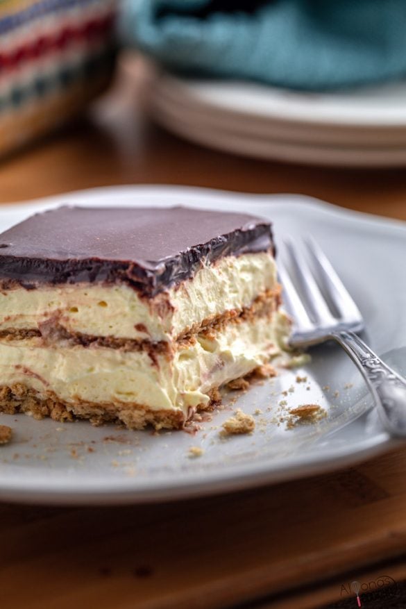 NoBake Chocolate Eclair Cake with Easy Homemade Frosting!