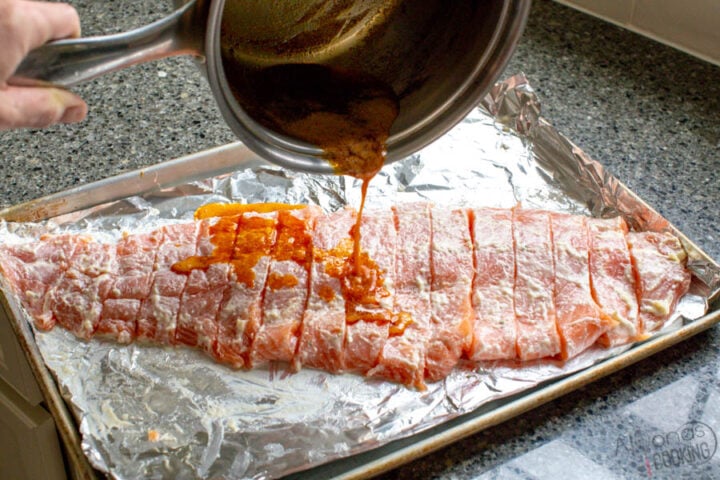 how to cook salmon with a melted butter sauce and paprika