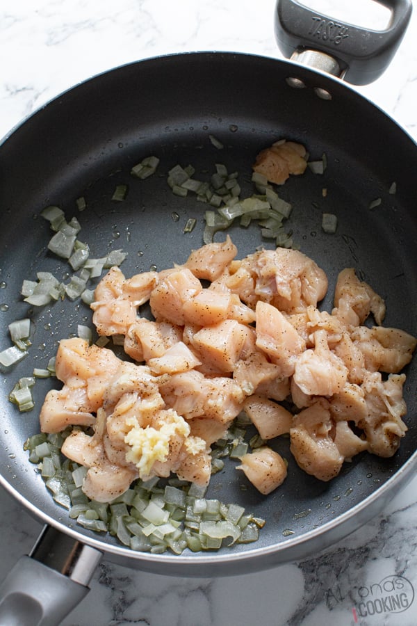 how to make chicken broccoli rice one pot dinner