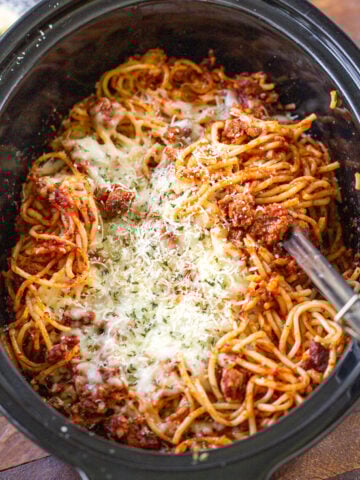Spaghetti sauce with meat