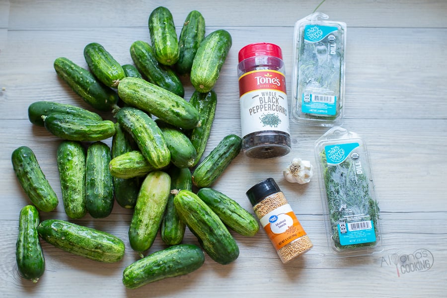ingredients for homemade canned dill pickles 