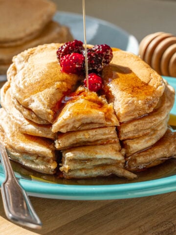 healthy pancakes recipe made from whole wheat flour (ground grain)