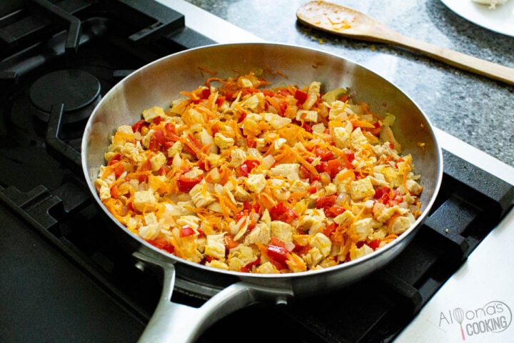 how to make a savory filling for crepes