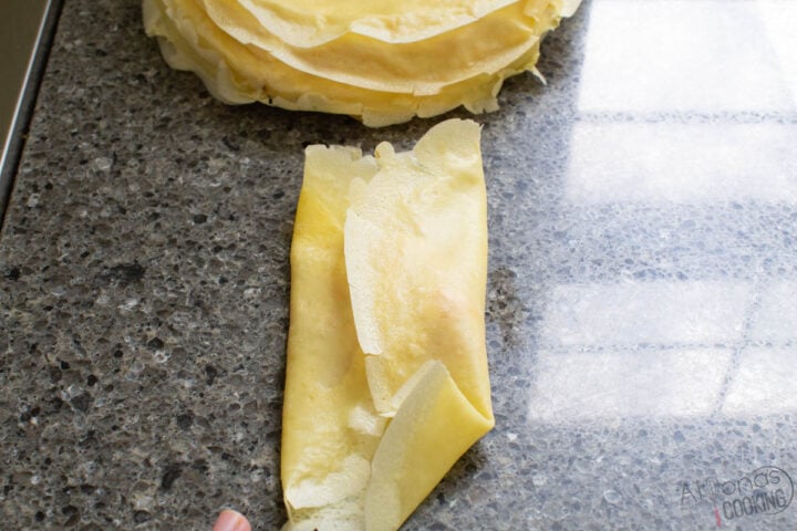 how to fold a pocket from crepes