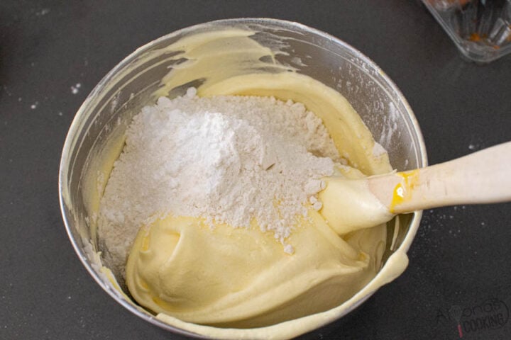 how to fold the egg-based sponge batter with flour