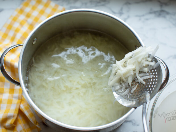 Make-Ahead How To Make Hash Browns - Alyona’s Cooking