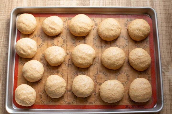 shaped hamburger buns