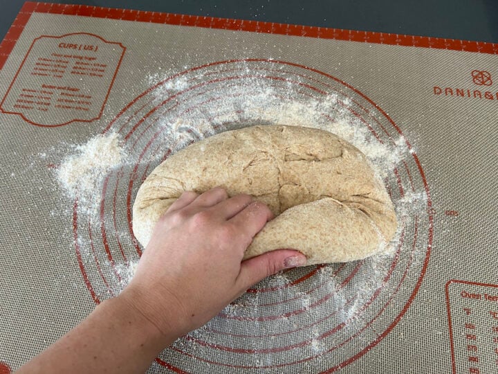 forming sandwich loaf by hand