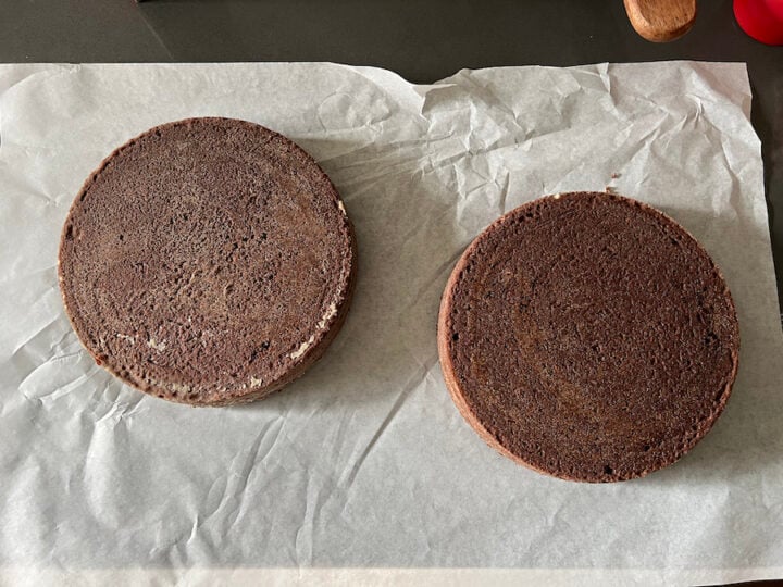 cooling cakes on parchment paper for easier clean up