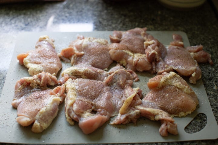 seasoned chicken thighs