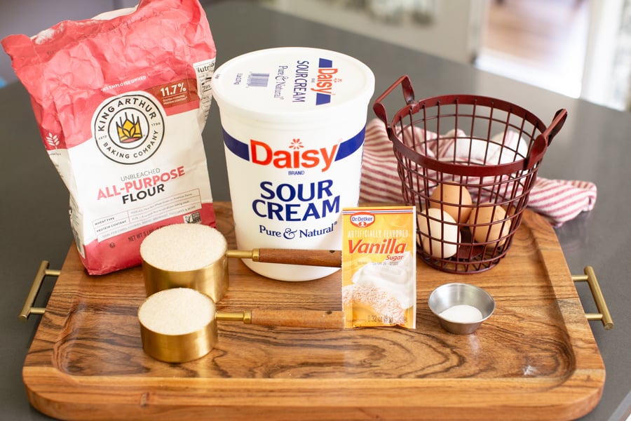 ingredients for sponge cake layers