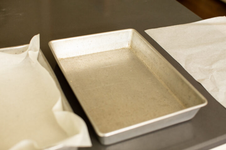 cake pans for poppy seed cake