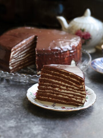 Chocolate Spartak cake