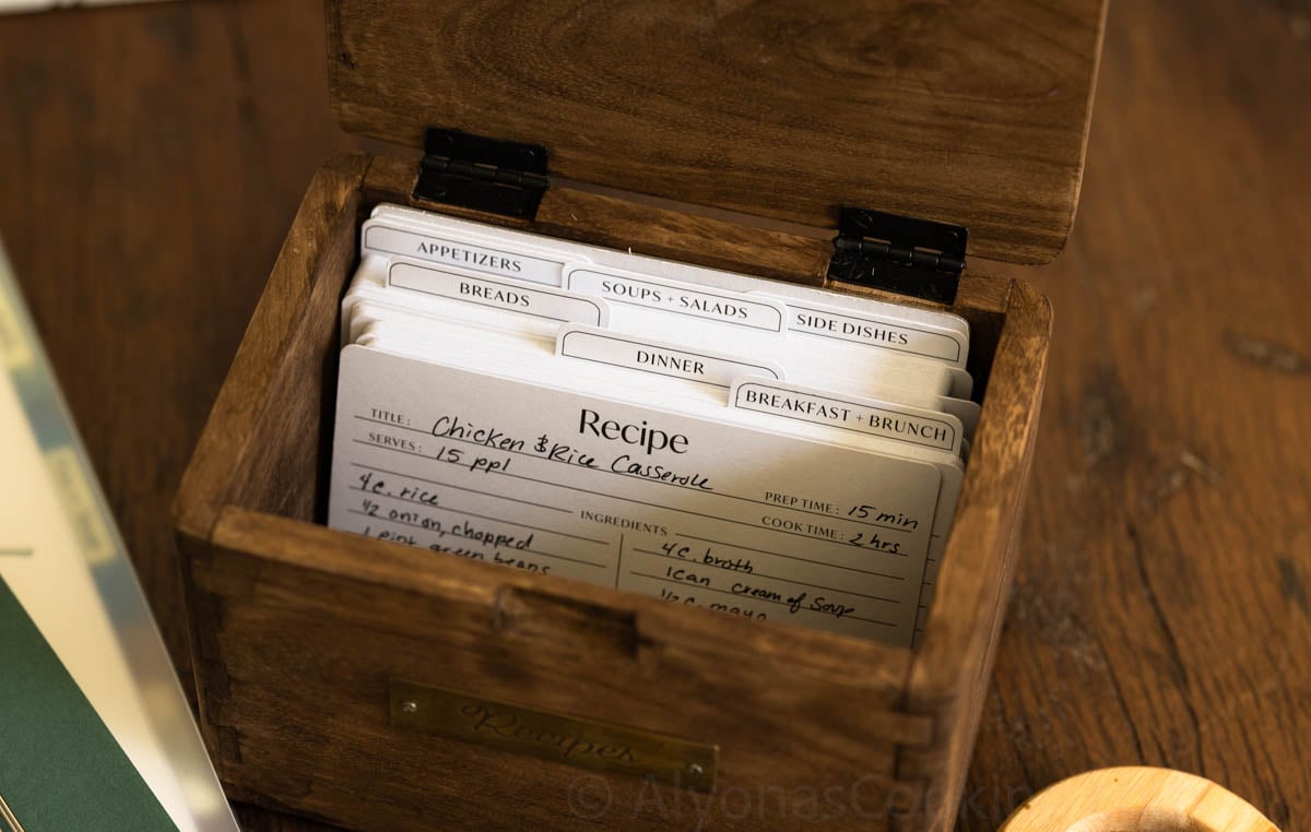 an image of a vintage recipe box for a simple meal planning blog post