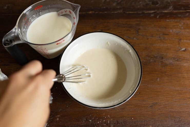 image of a slurry for chicken chowder soup