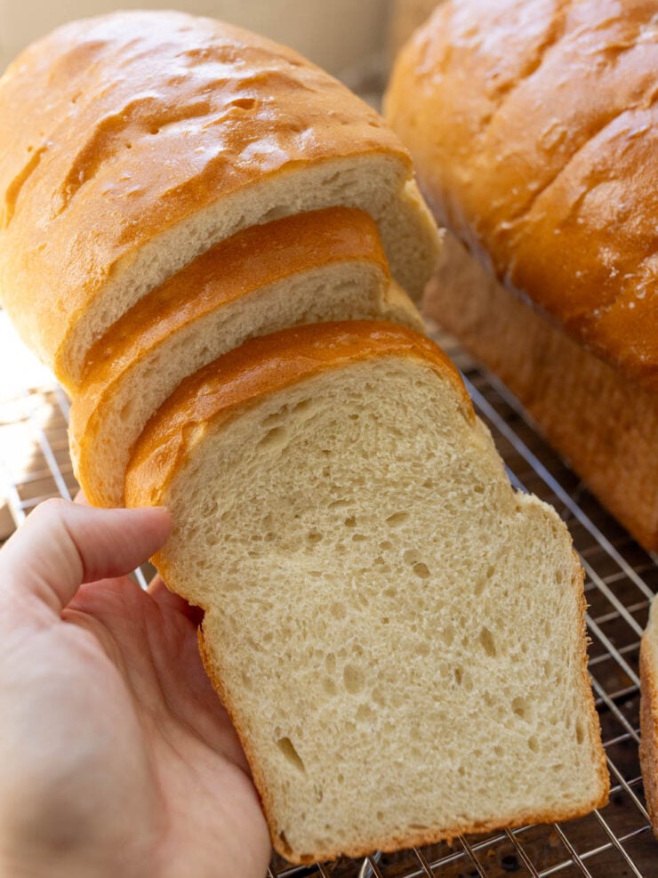 image of the fluffiest white sandwich bread
