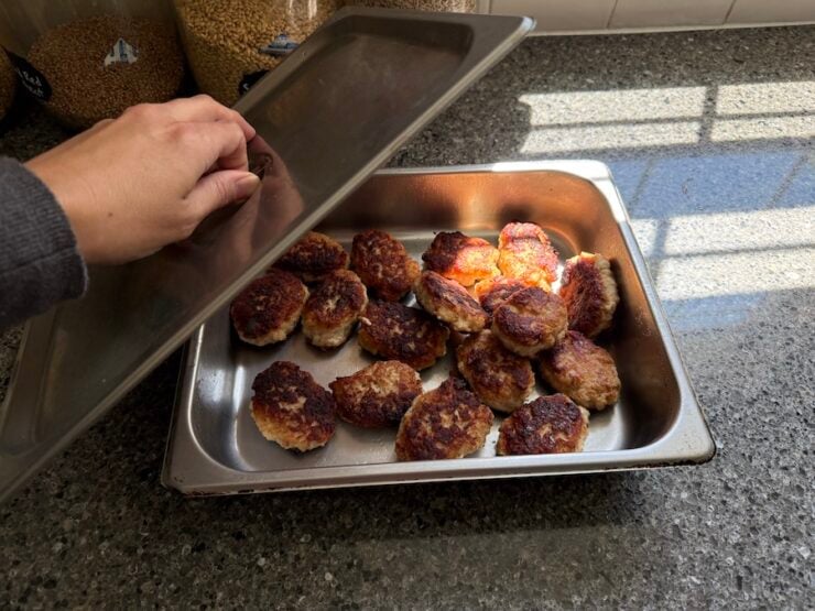 making ahead and reheating chicken Kotleti