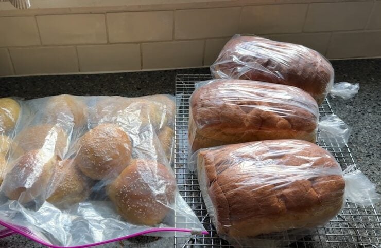 storing sourdough sandwich bread with freshly milled flour