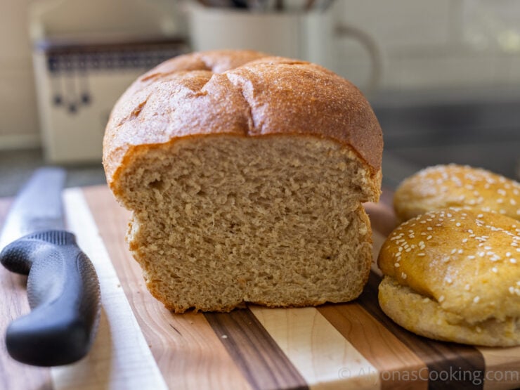 softest sourdough sandwich bread ever