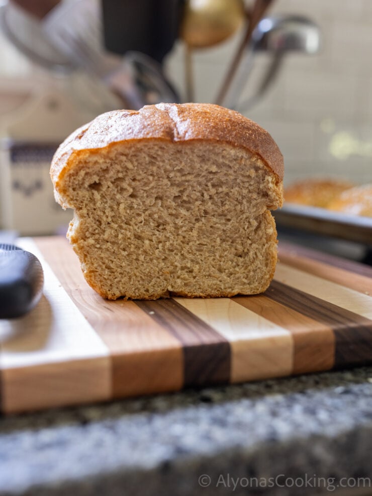zoomed in softest sourdough sandwich bread